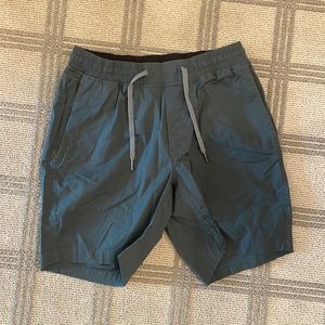 Lululemon Mens Bowline Short